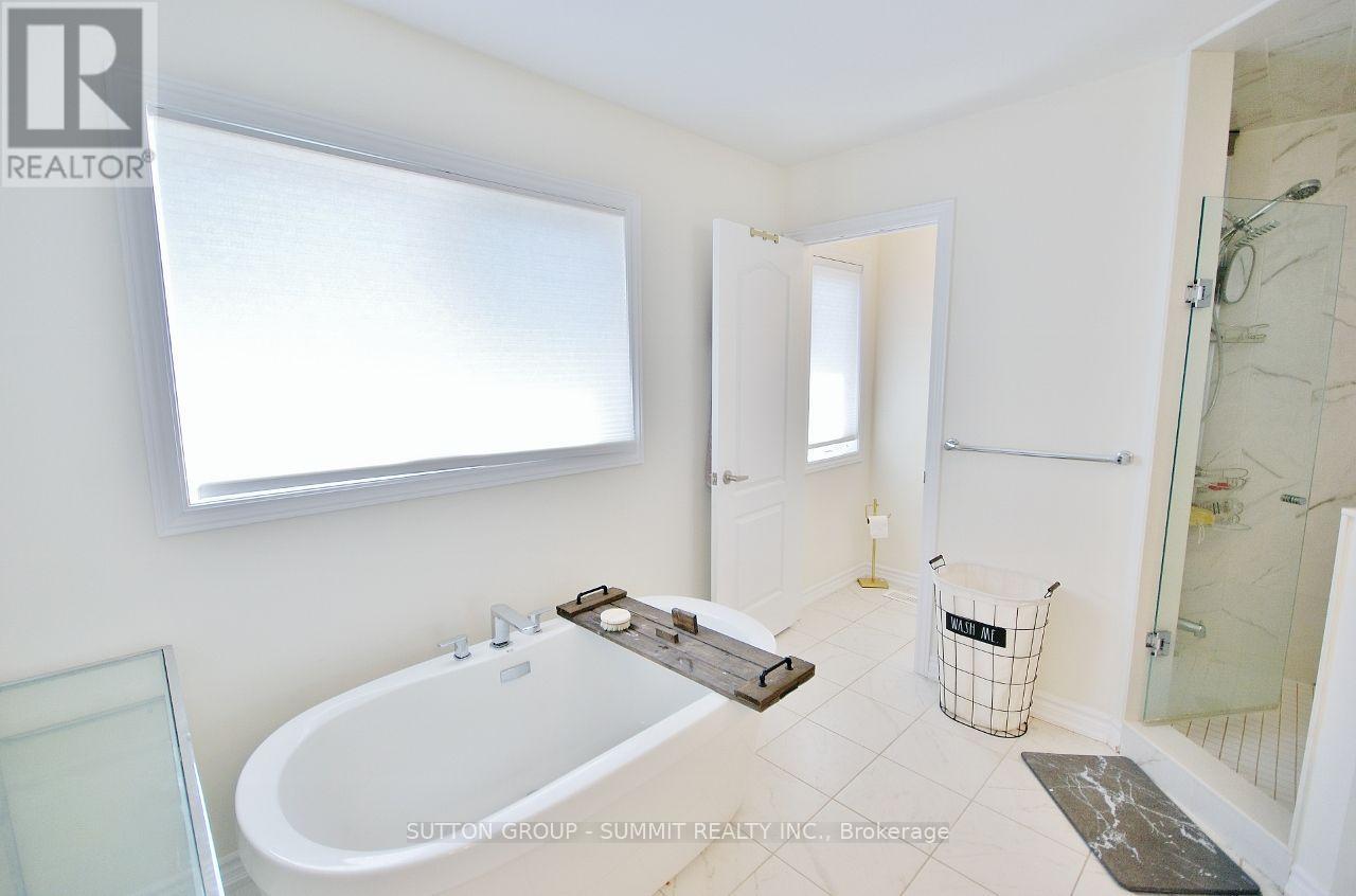 174 Stevenson Crescent Property Photo 41