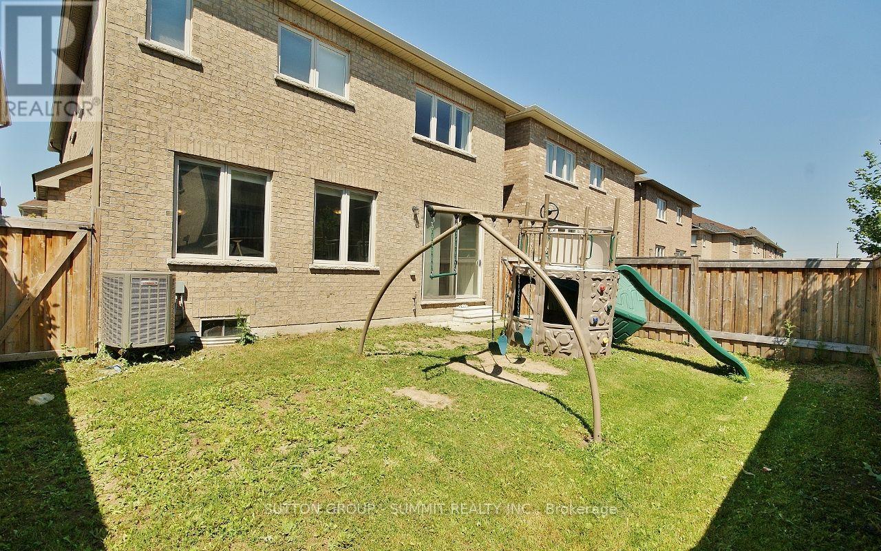 174 Stevenson Crescent Property Photo 45