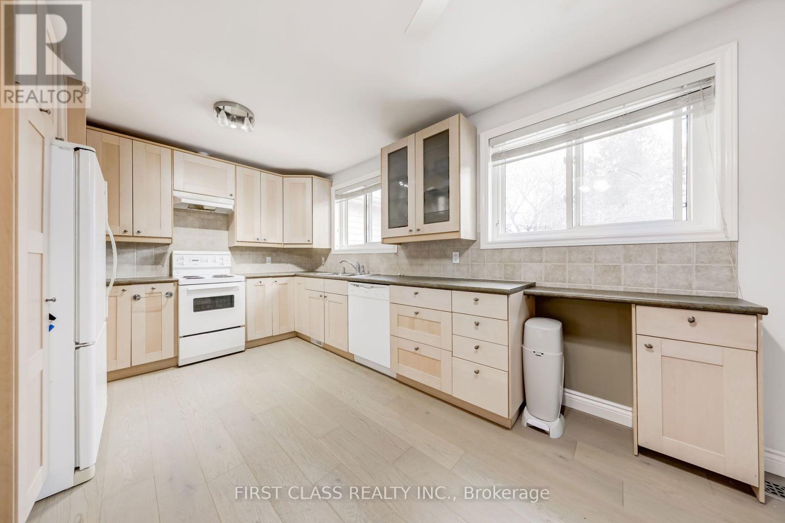 39 Seaton Drive Property Photo 6