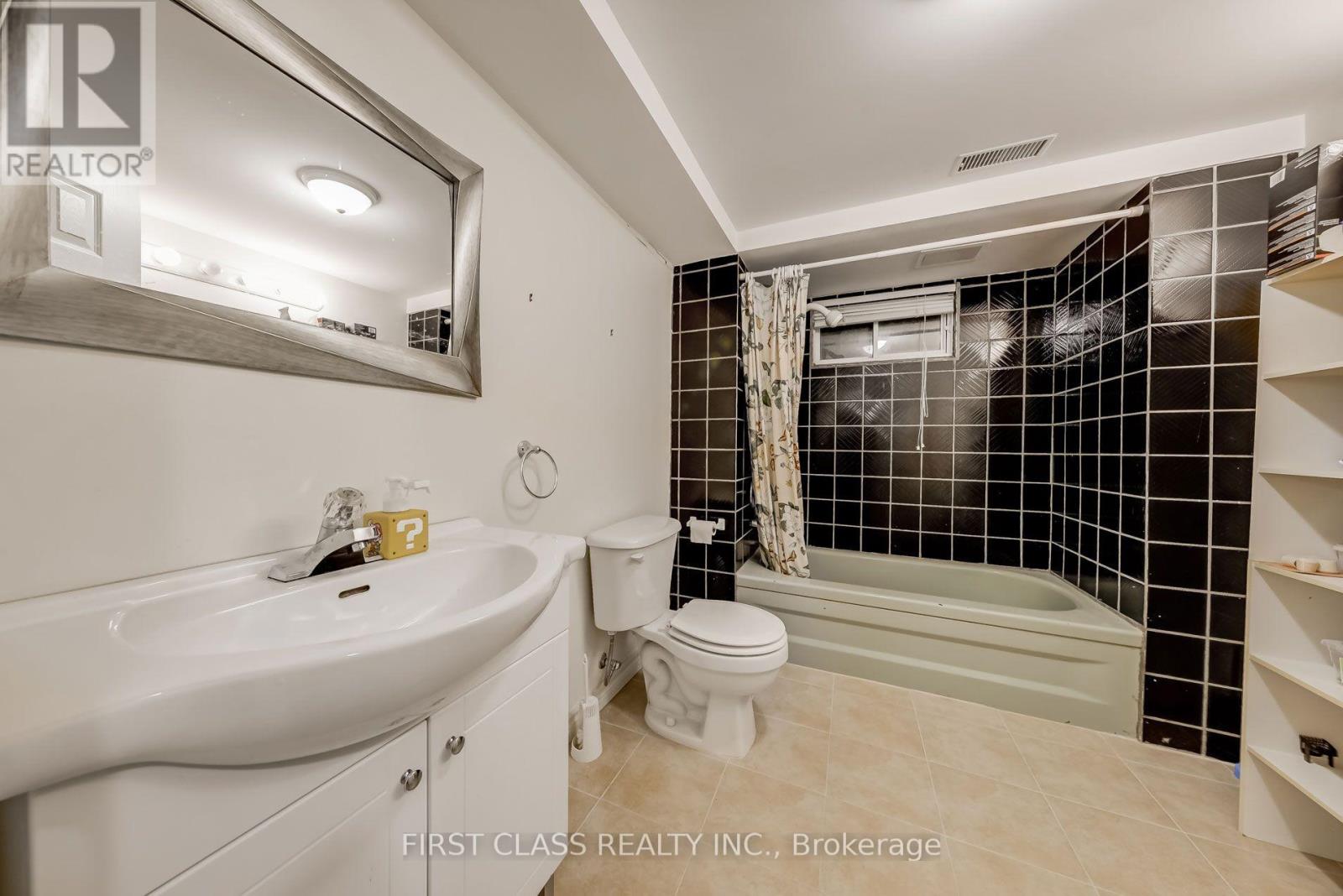 39 Seaton Drive Property Photo 13