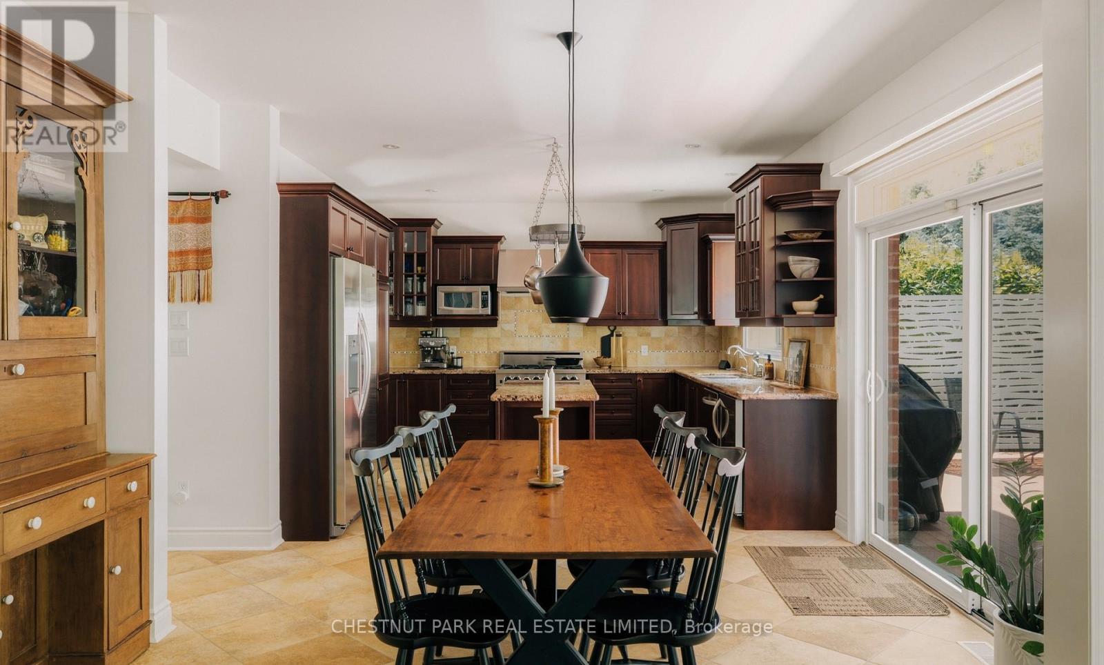 8 Cyril Richardson Court Property Photo 8