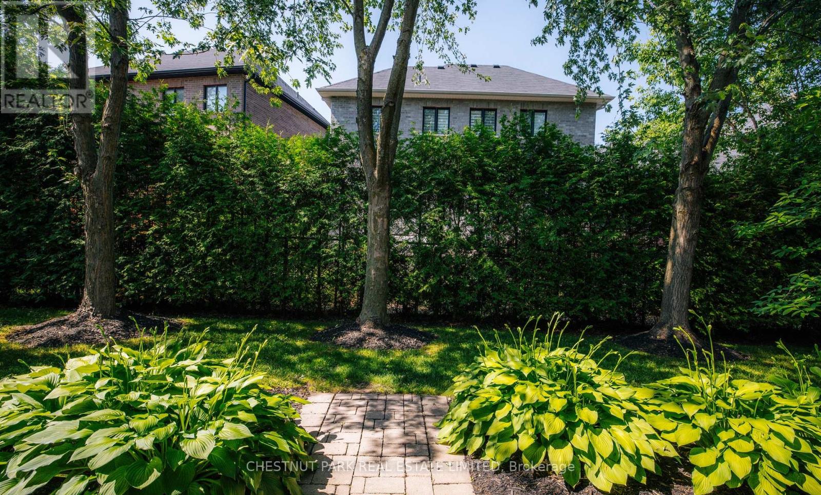 8 Cyril Richardson Court Property Photo 15