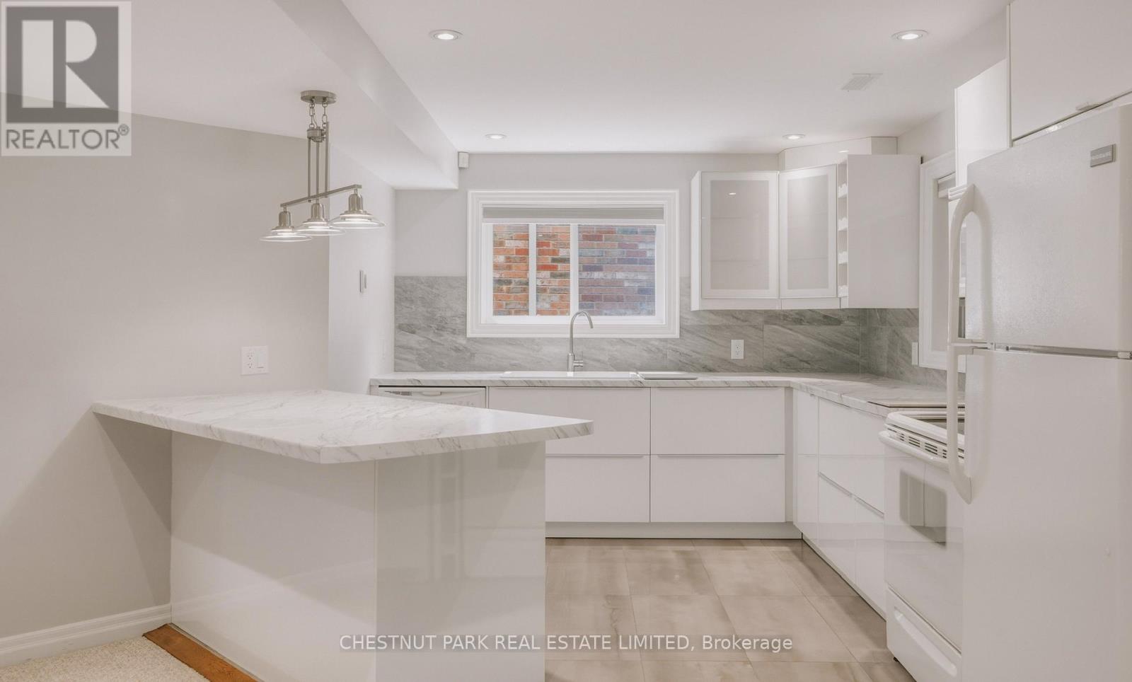 8 Cyril Richardson Court Property Photo 37