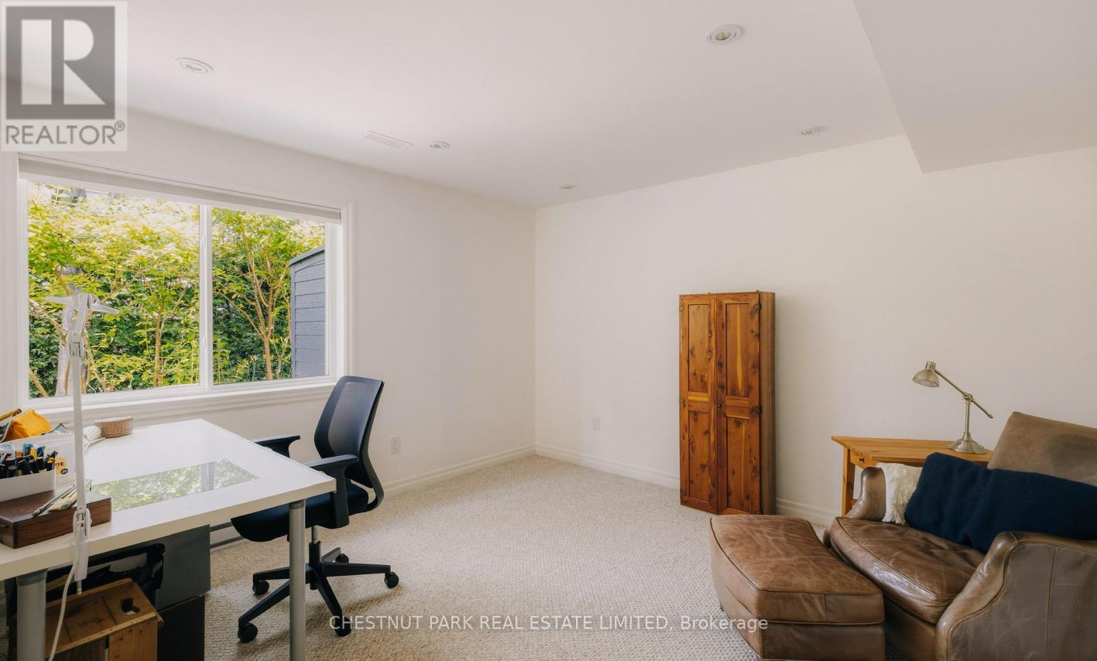 8 Cyril Richardson Court Property Photo 39