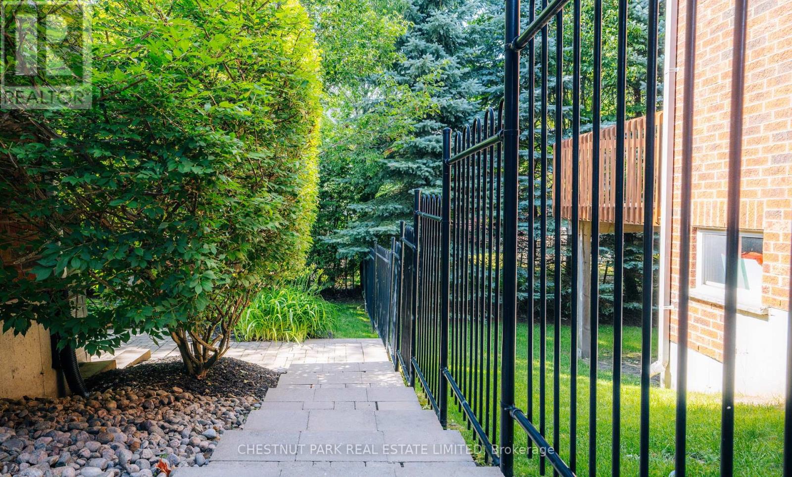 8 Cyril Richardson Court Property Photo 41