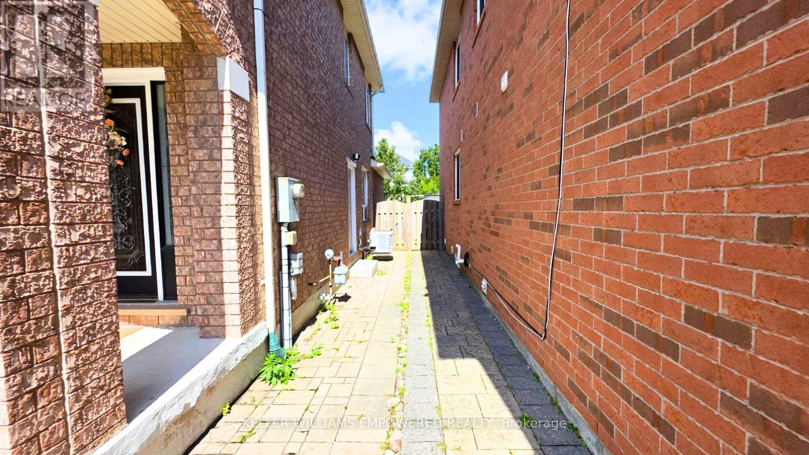 Bsmt - 26 Raffia Avenue Property Photo 13