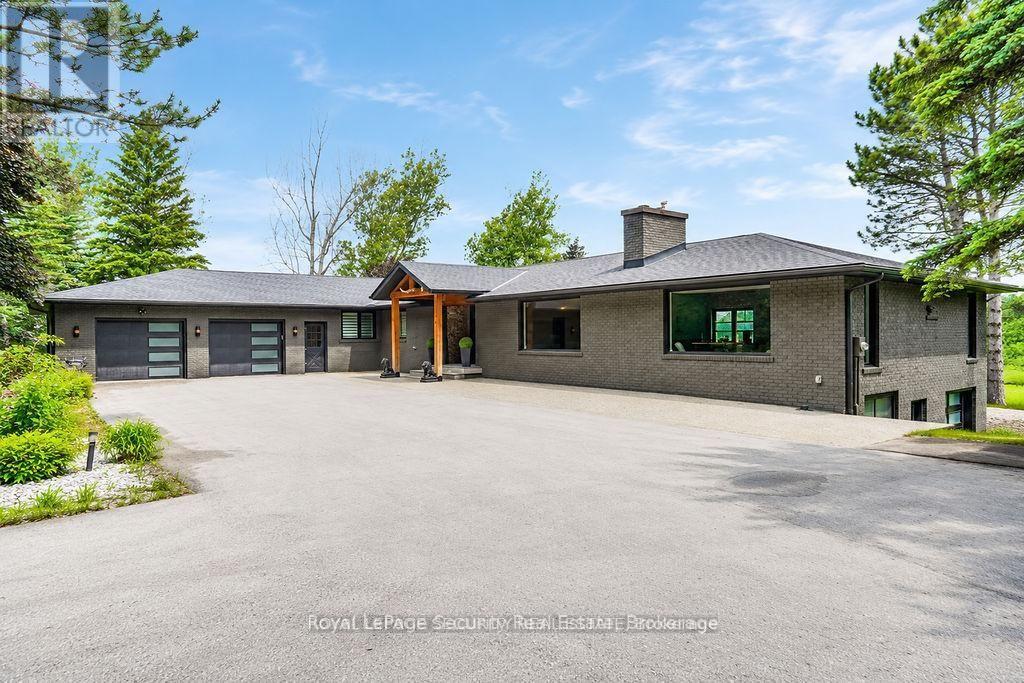 6348 6th Line Property Photo 4