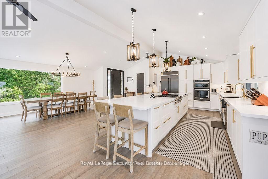 6348 6th Line Property Photo 11
