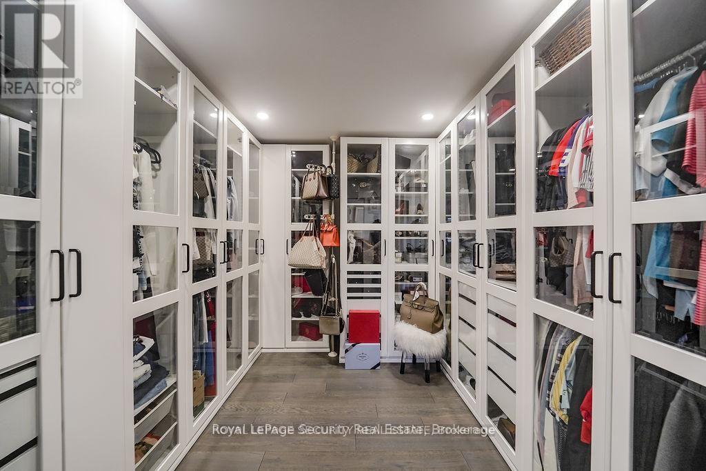 6348 6th Line Property Photo 19