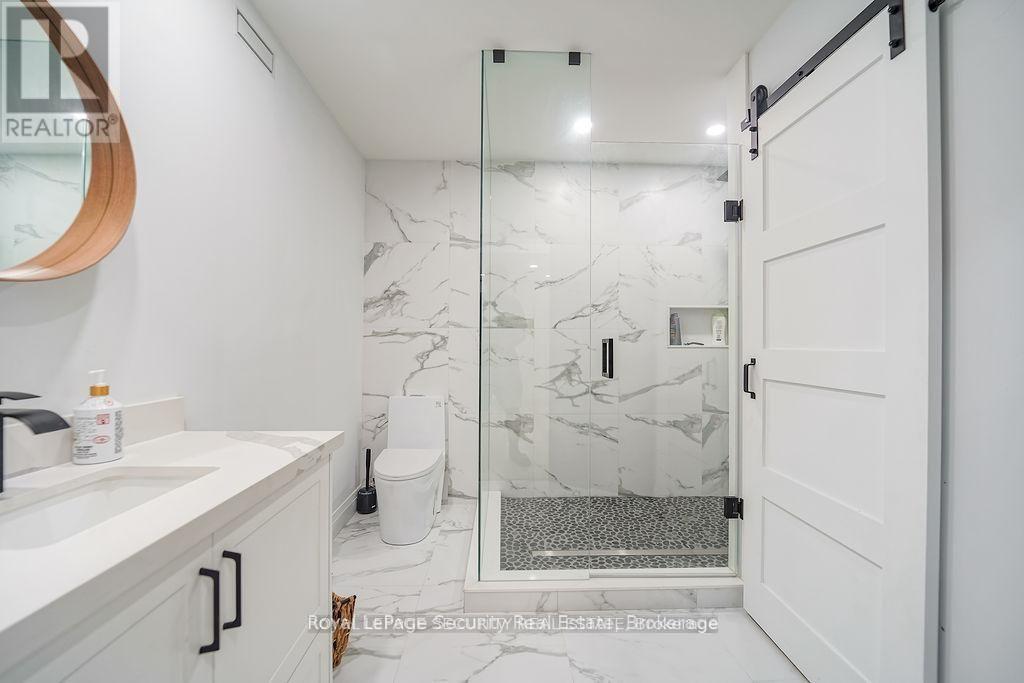 6348 6th Line Property Photo 25