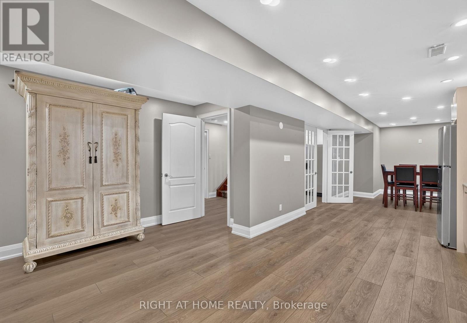66 Sanremo Court Property Photo 23