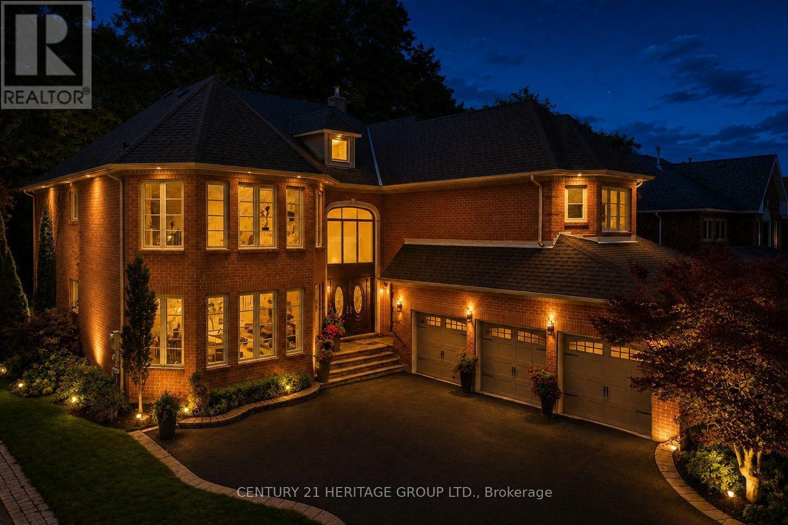 48 Carlyle Crescent Property Photo 2
