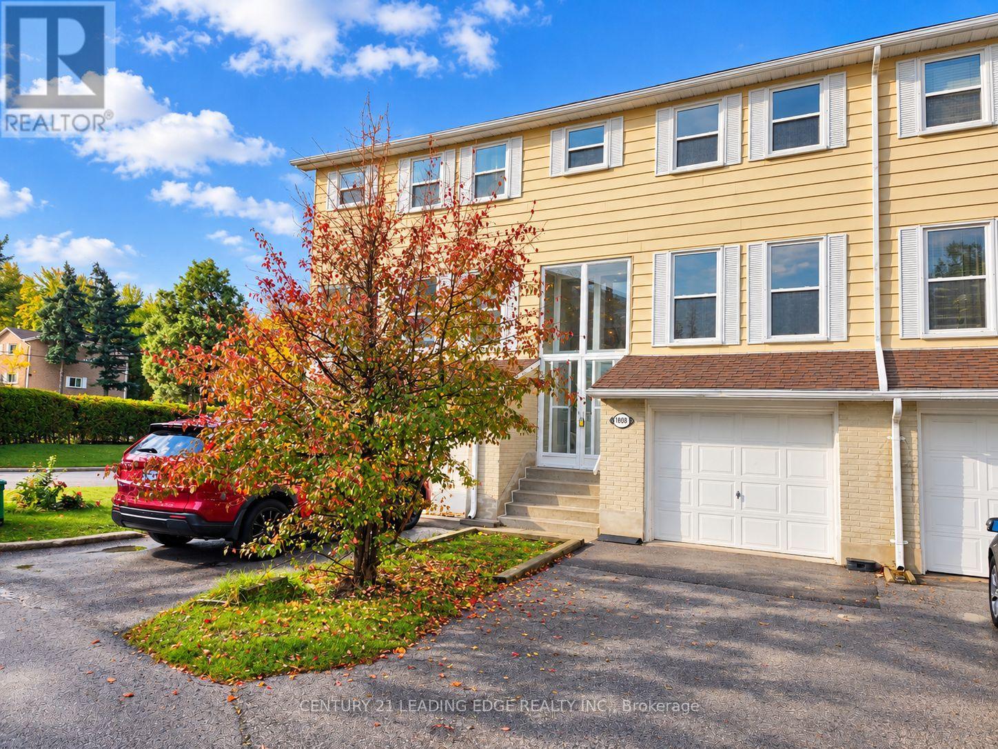 1808 John Street Property Photo 1