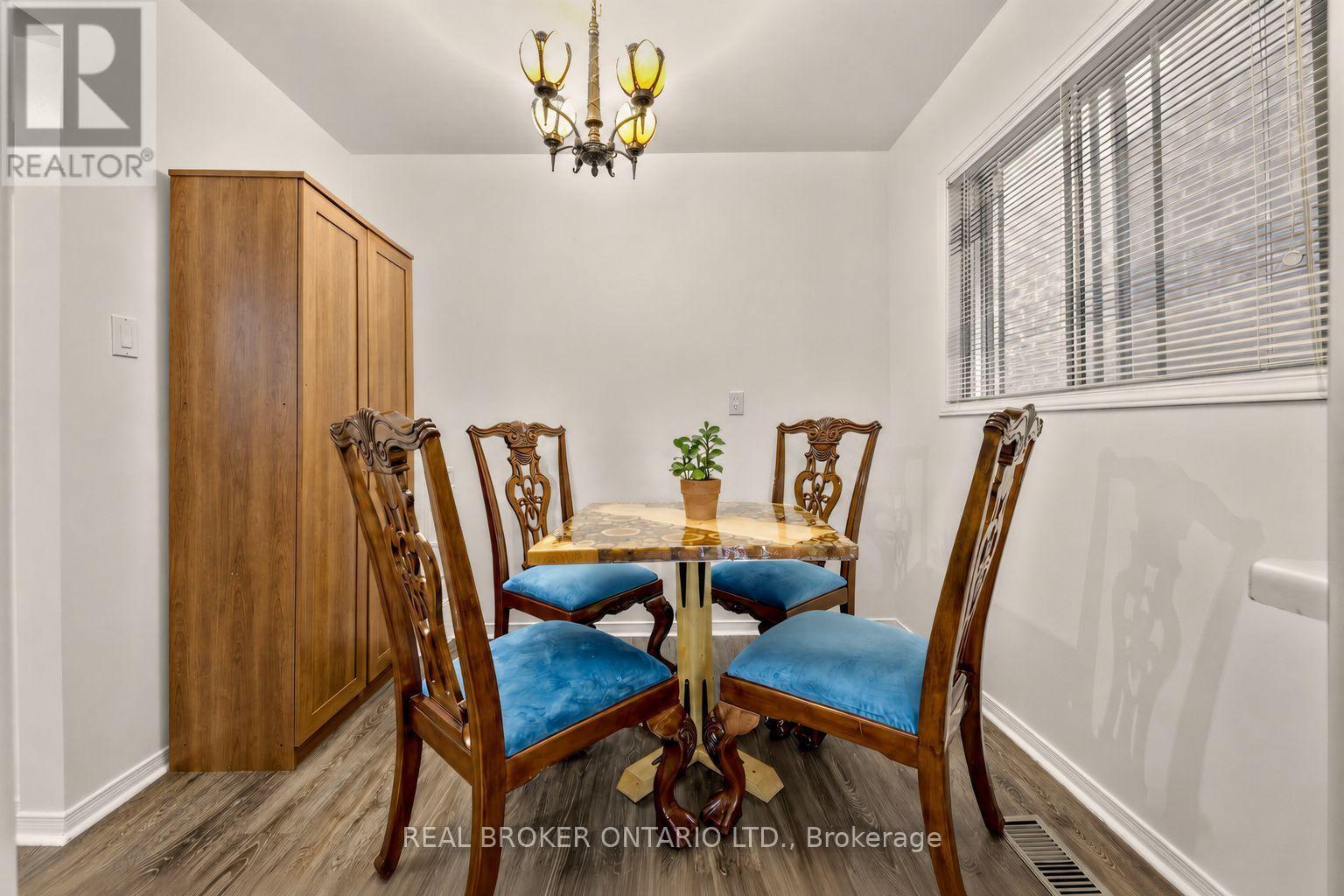 26 White Boulevard Property Photo 15