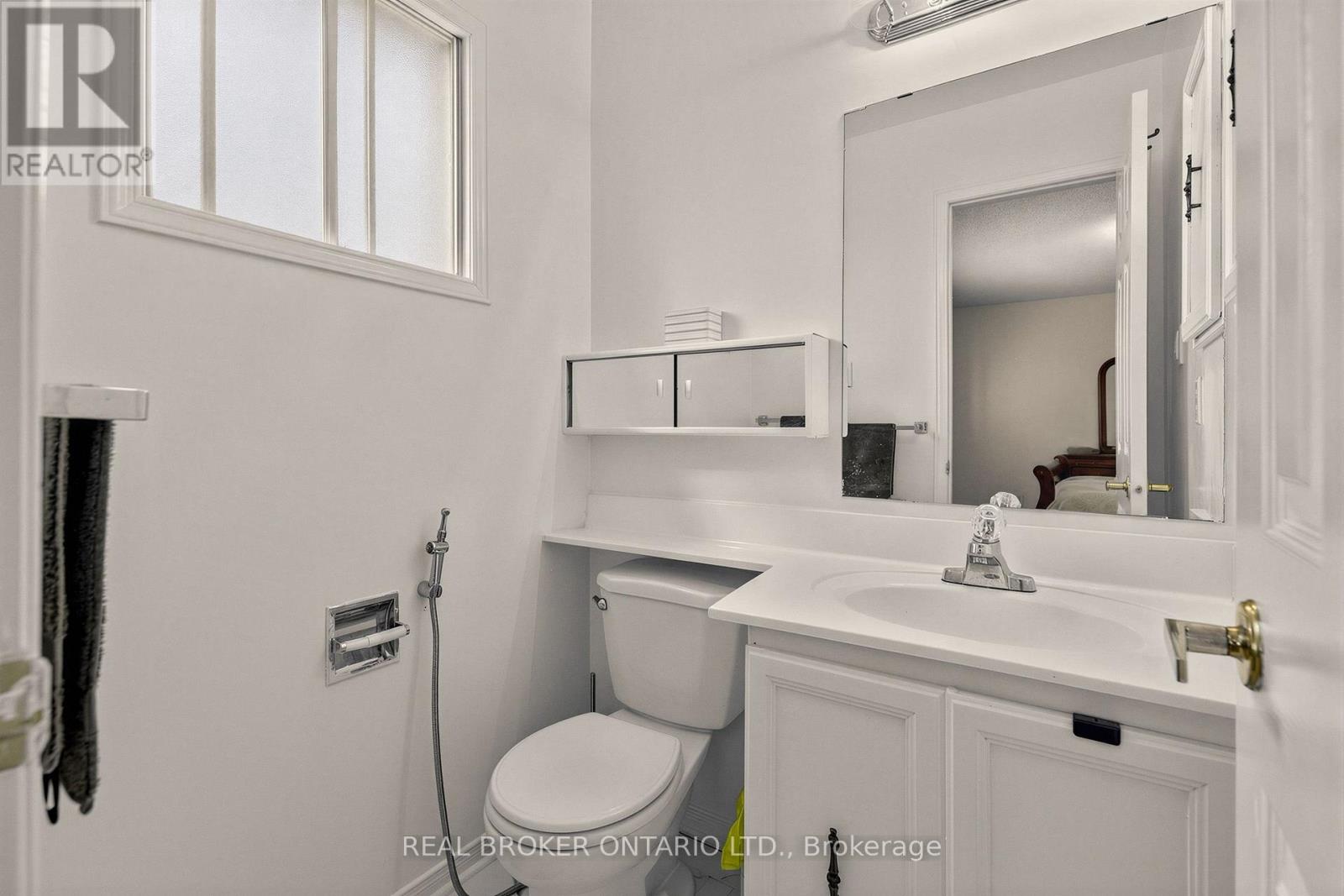 26 White Boulevard Property Photo 20