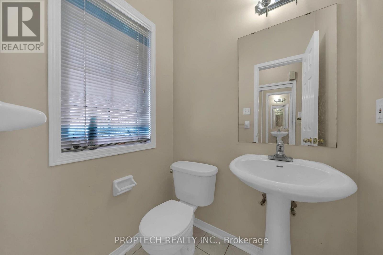5 Hartwell Place Property Photo 4