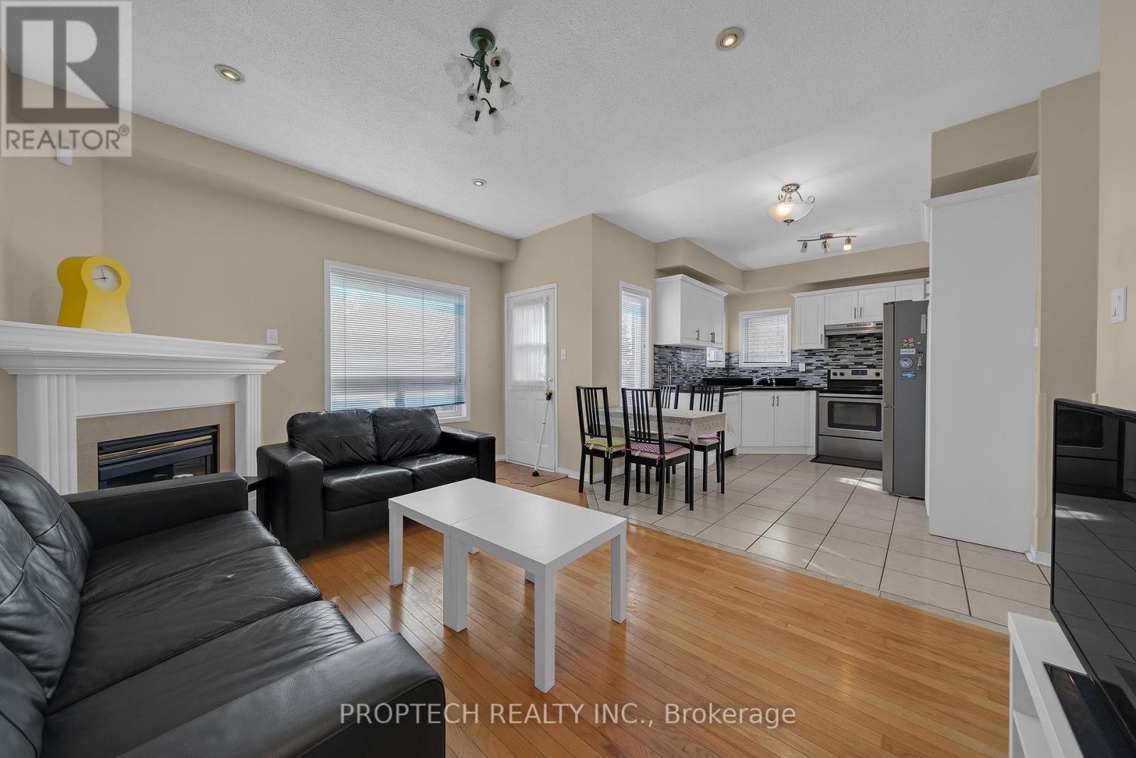 5 Hartwell Place Property Photo 9
