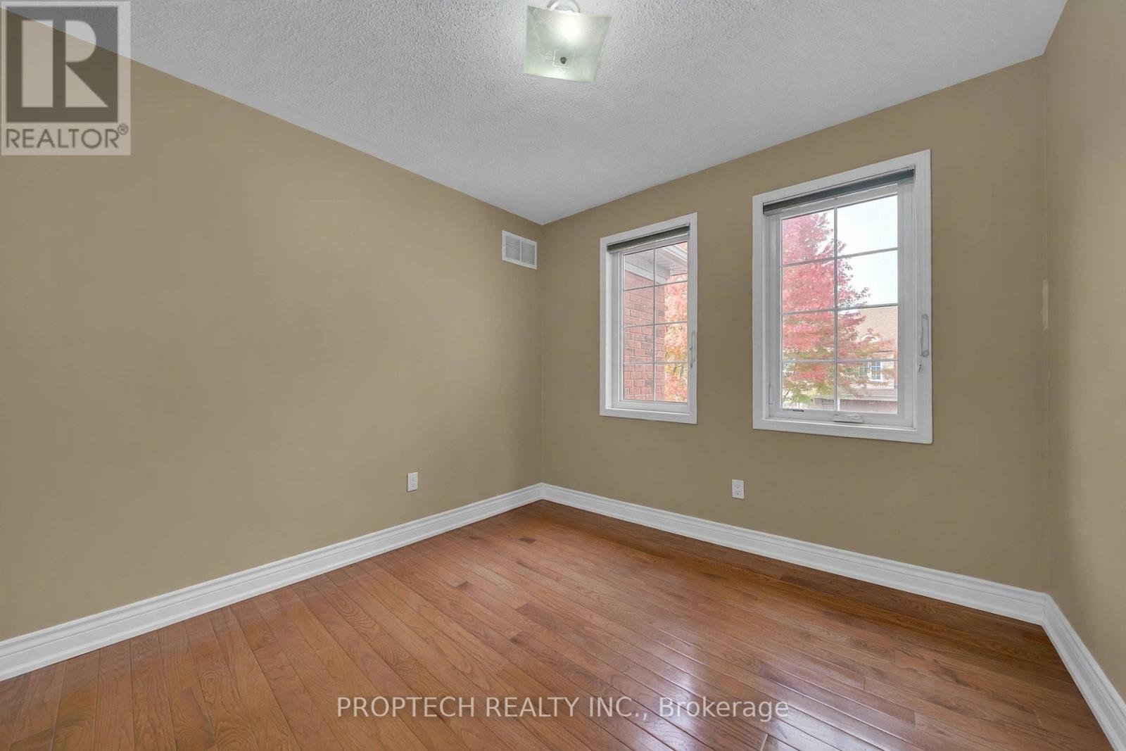 5 Hartwell Place Property Photo 18