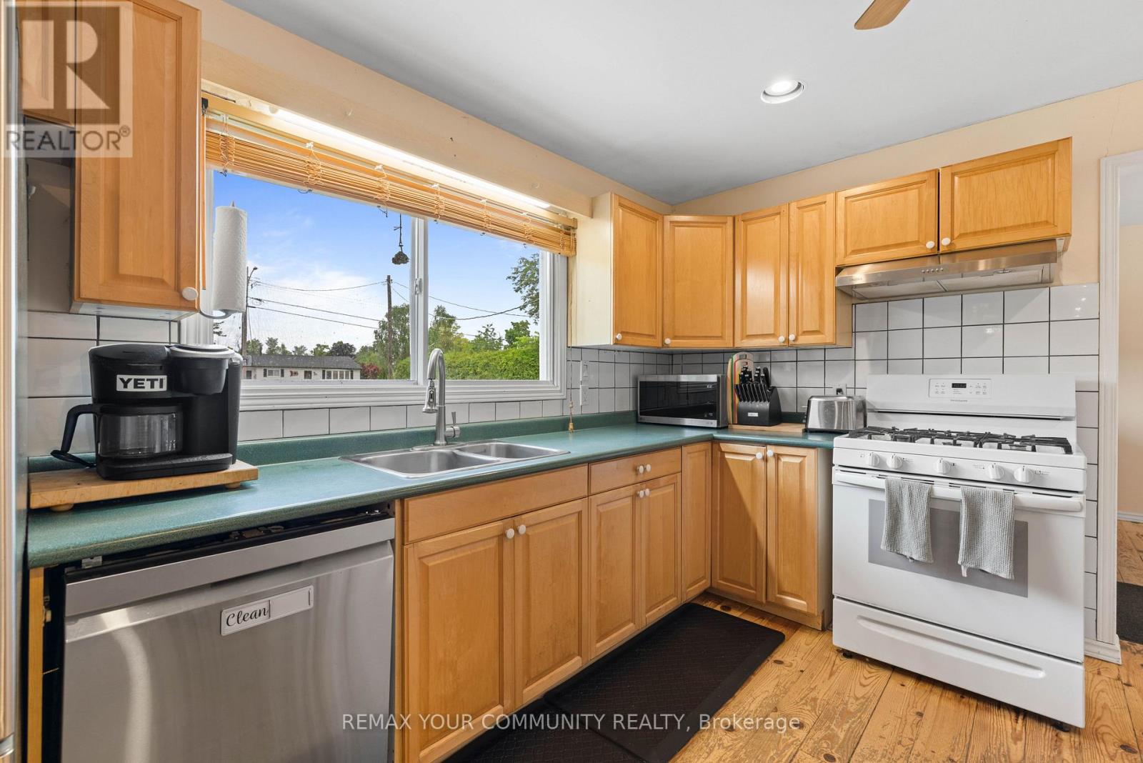 69 Virginia Boulevard Property Photo 9