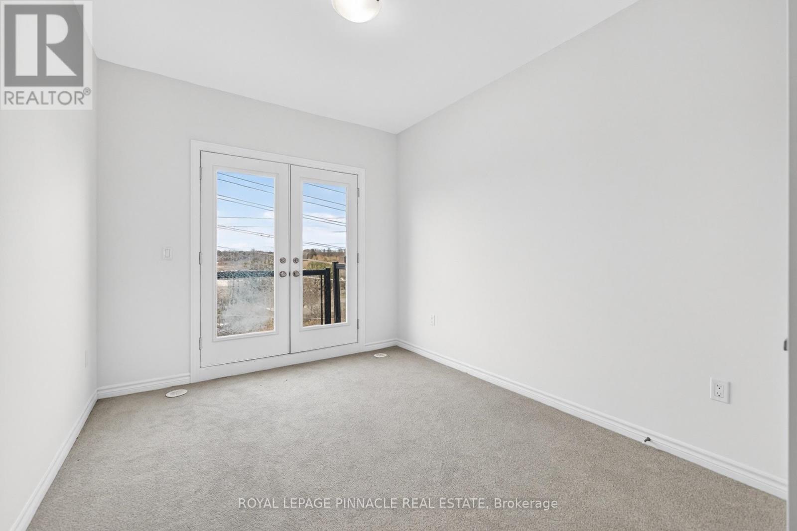 69 Inverary Crescent Property Photo 36