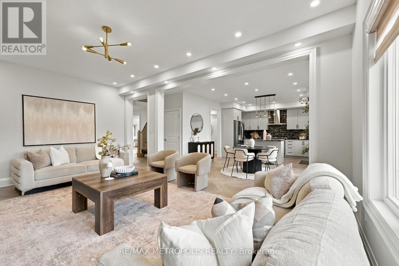 783 Green Street Property Photo 14