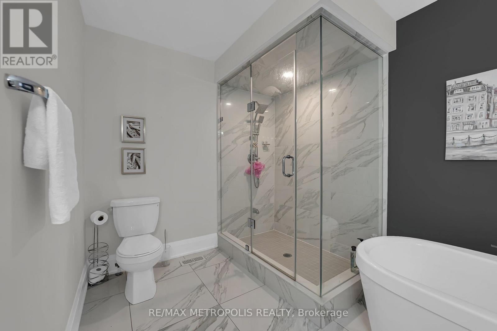 783 Green Street Property Photo 22
