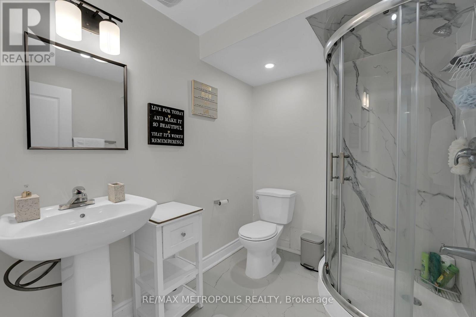 783 Green Street Property Photo 35