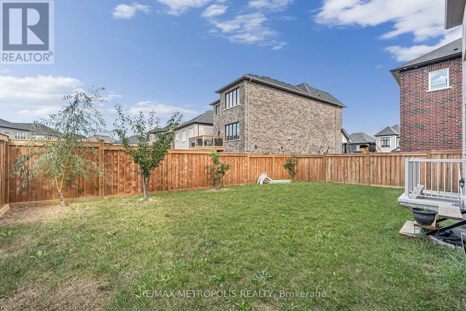 783 Green Street Property Photo 44