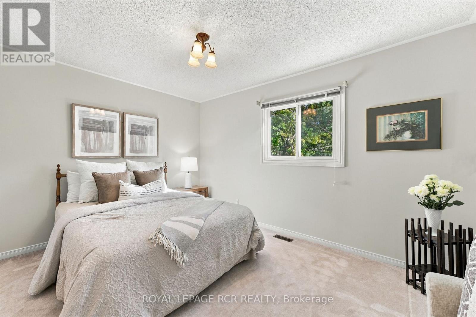 707 Caradonna Crescent Property Photo 28