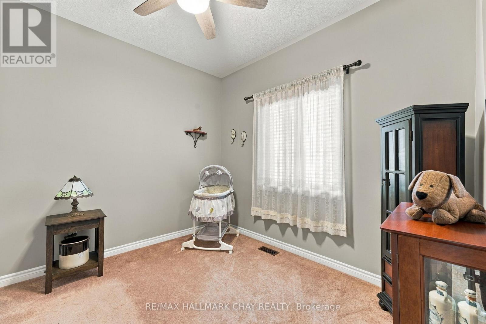 171 Gold Park Gate Property Photo 13