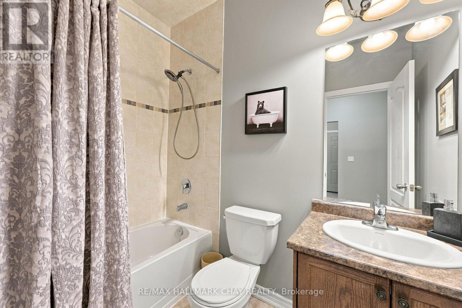 171 Gold Park Gate Property Photo 14