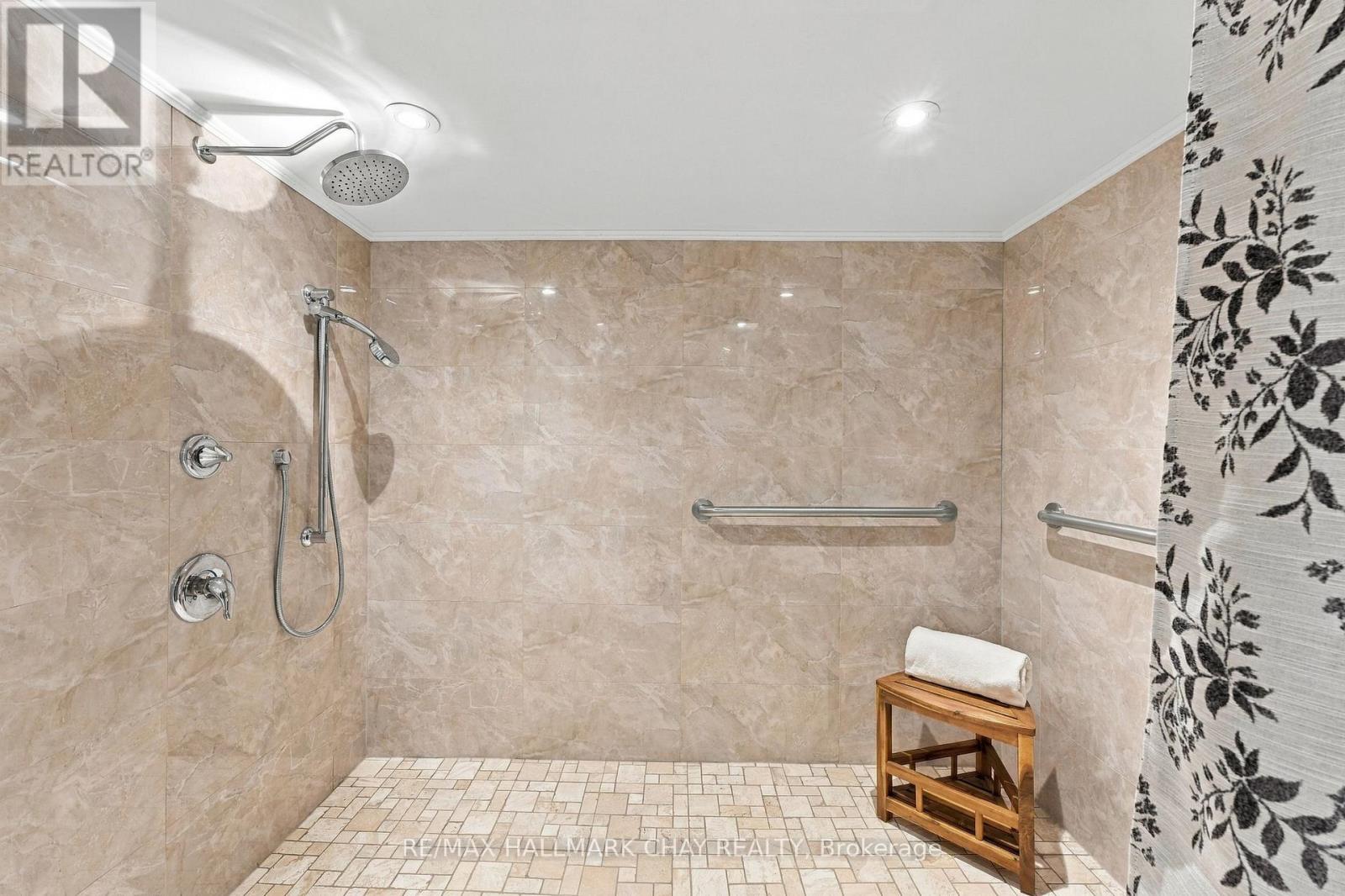 171 Gold Park Gate Property Photo 25