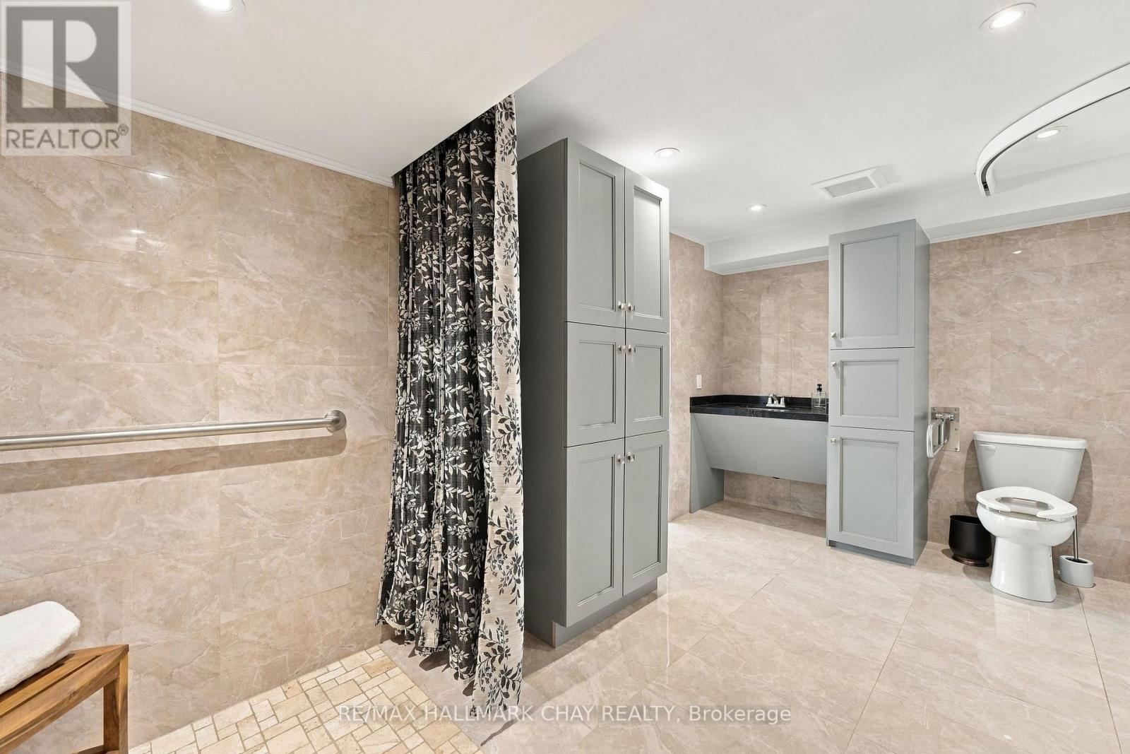 171 Gold Park Gate Property Photo 26