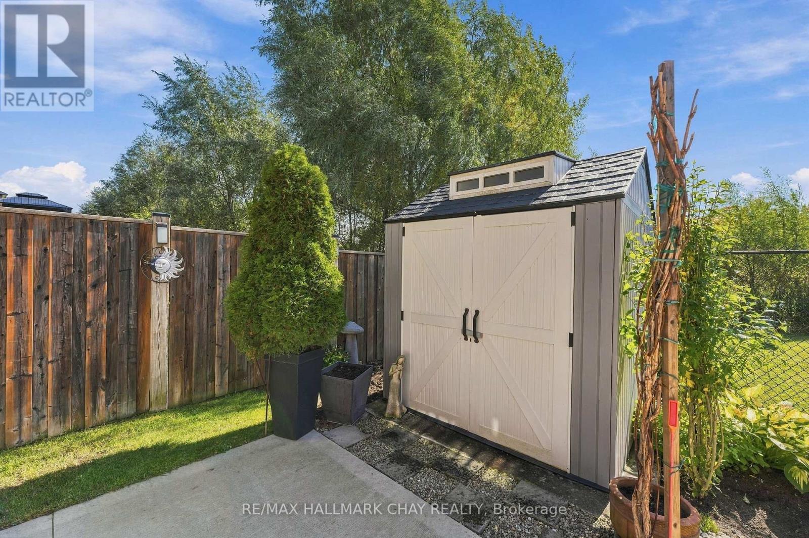 171 Gold Park Gate Property Photo 29