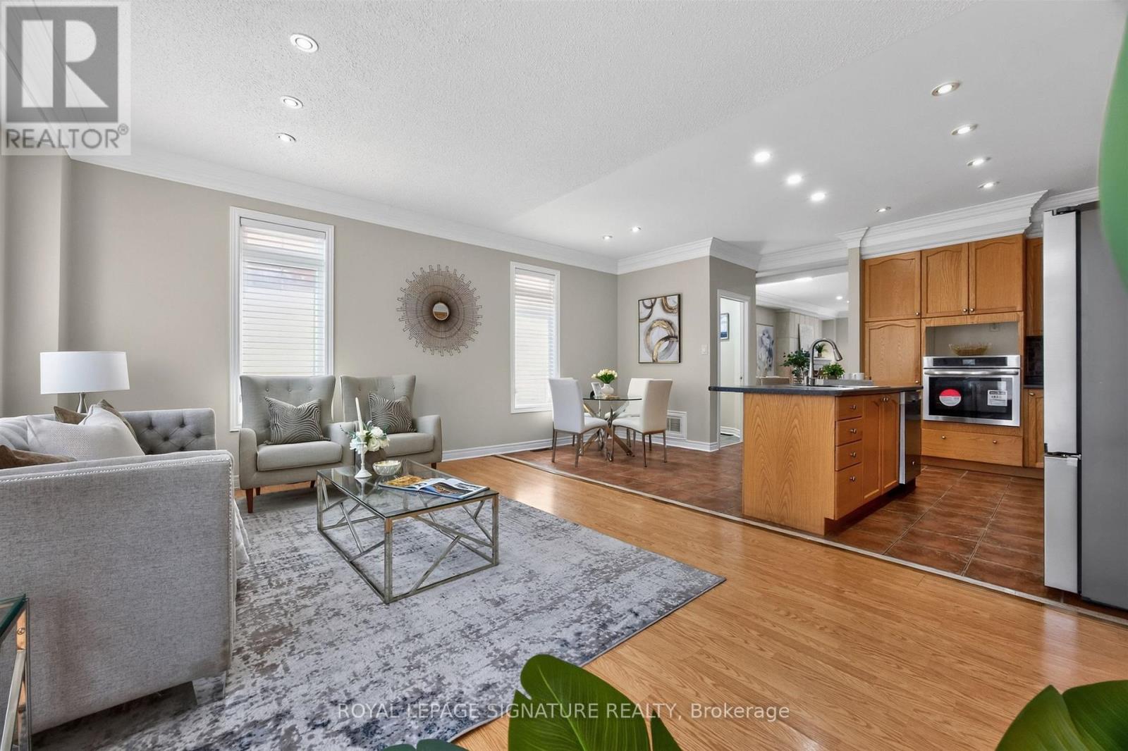 2948 Bur Oak Avenue Property Photo 16