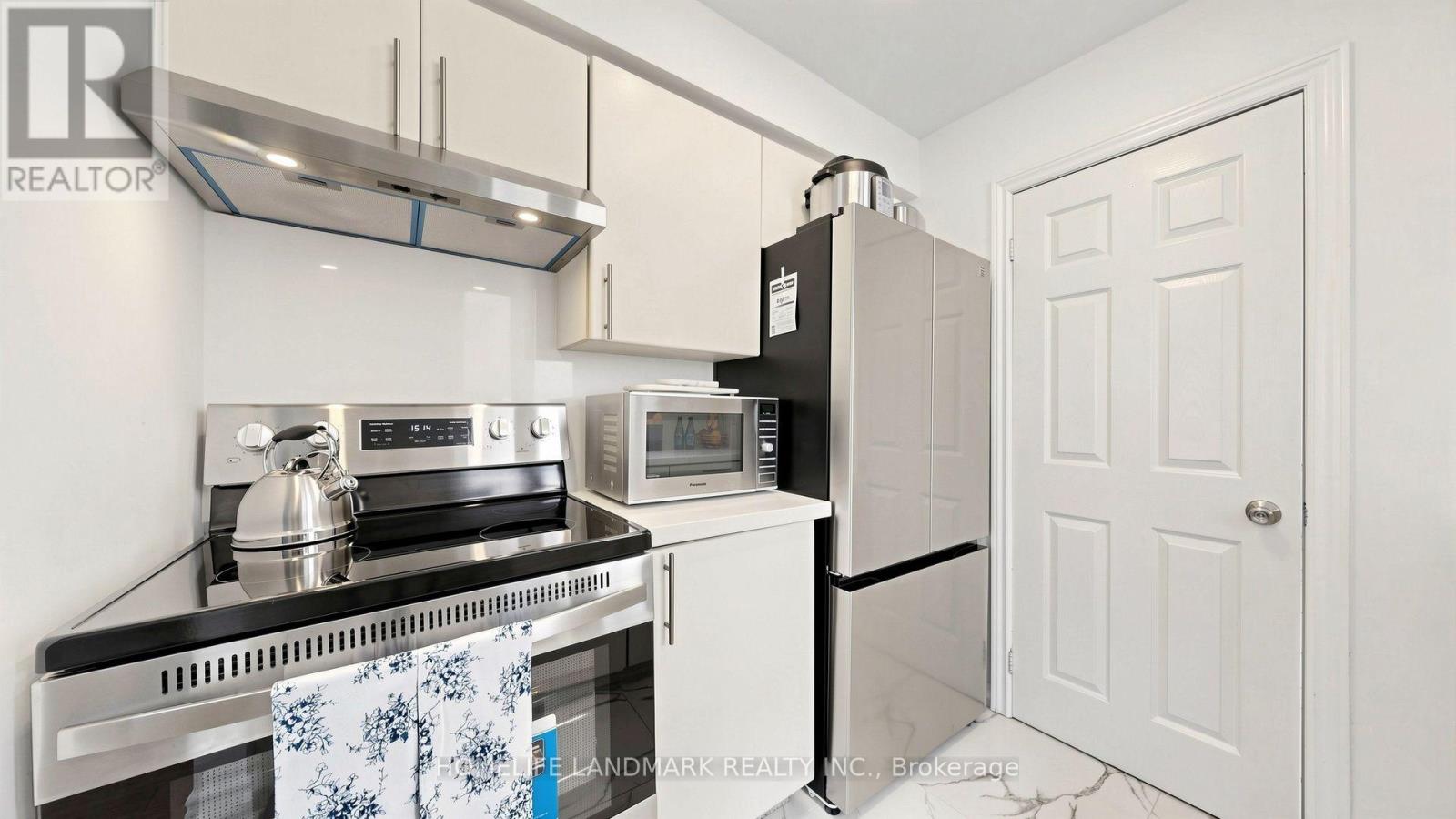 318 - 75 Weldrick Road E Property Photo 17