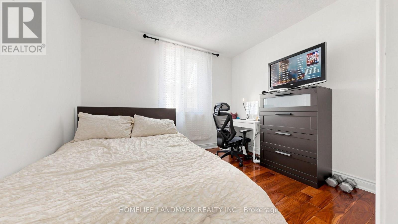 318 - 75 Weldrick Road E Property Photo 24