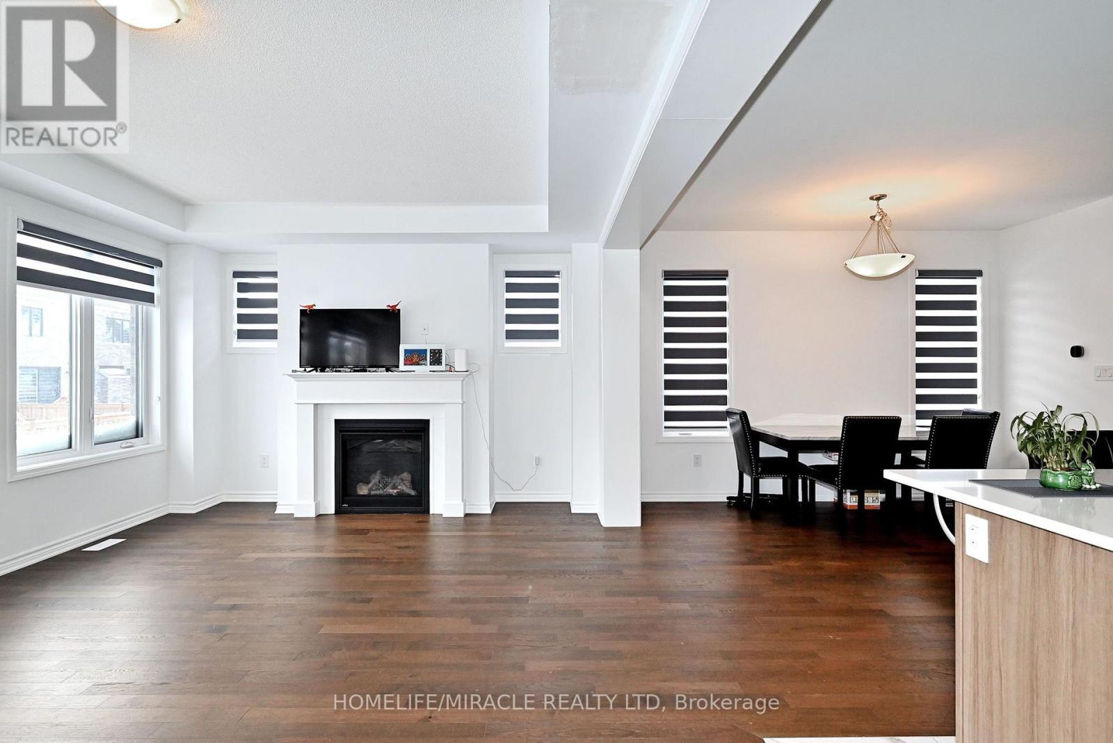 689 Mika Street Property Photo 8