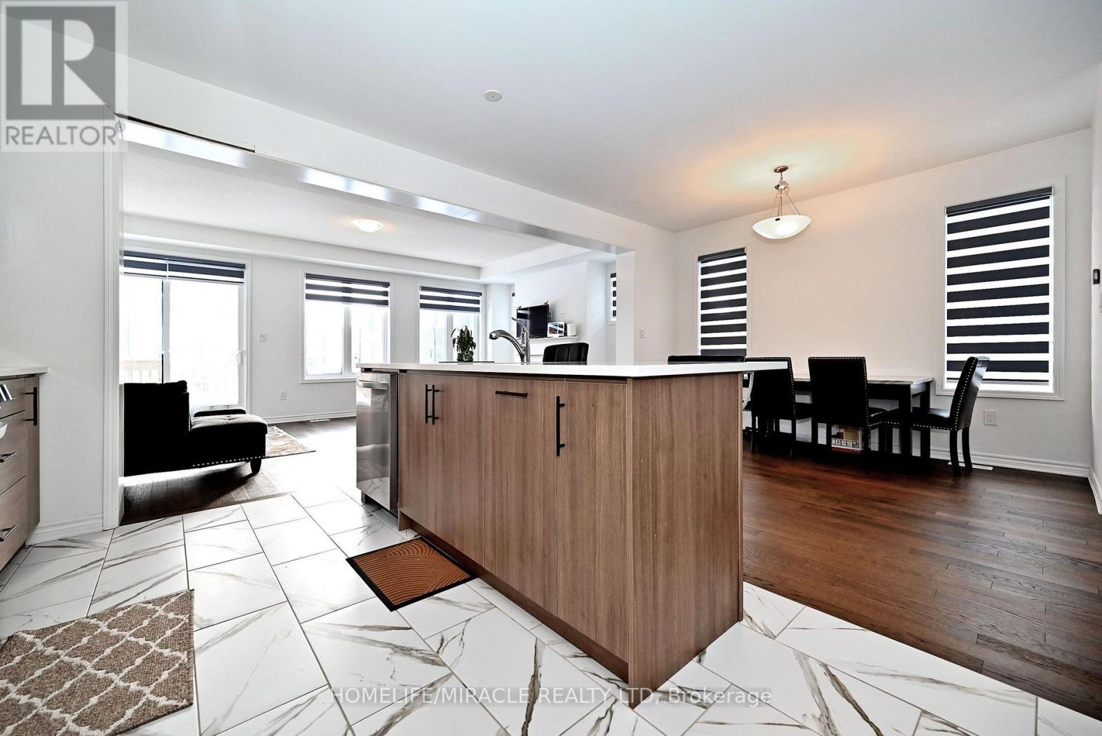 689 Mika Street Property Photo 15