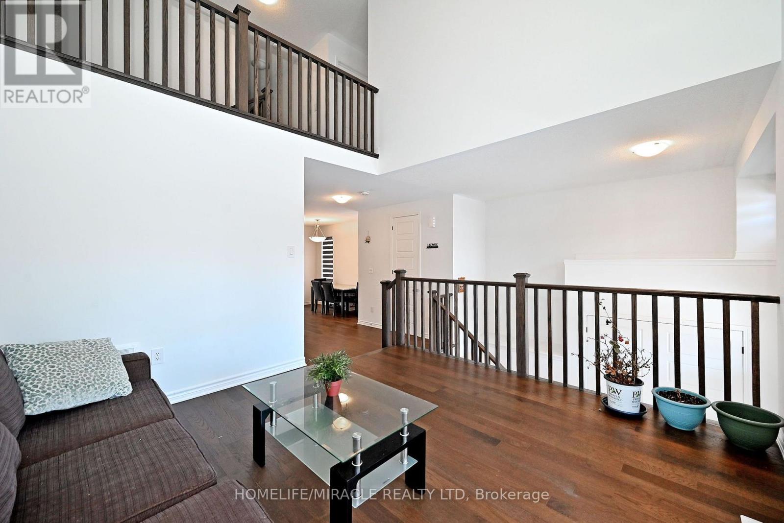 689 Mika Street Property Photo 21