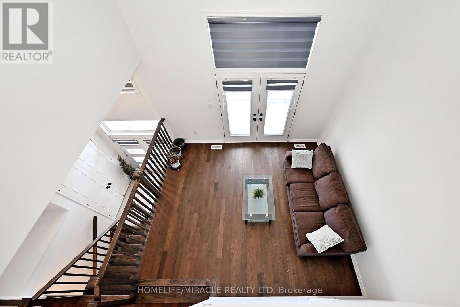 689 Mika Street Property Photo 29