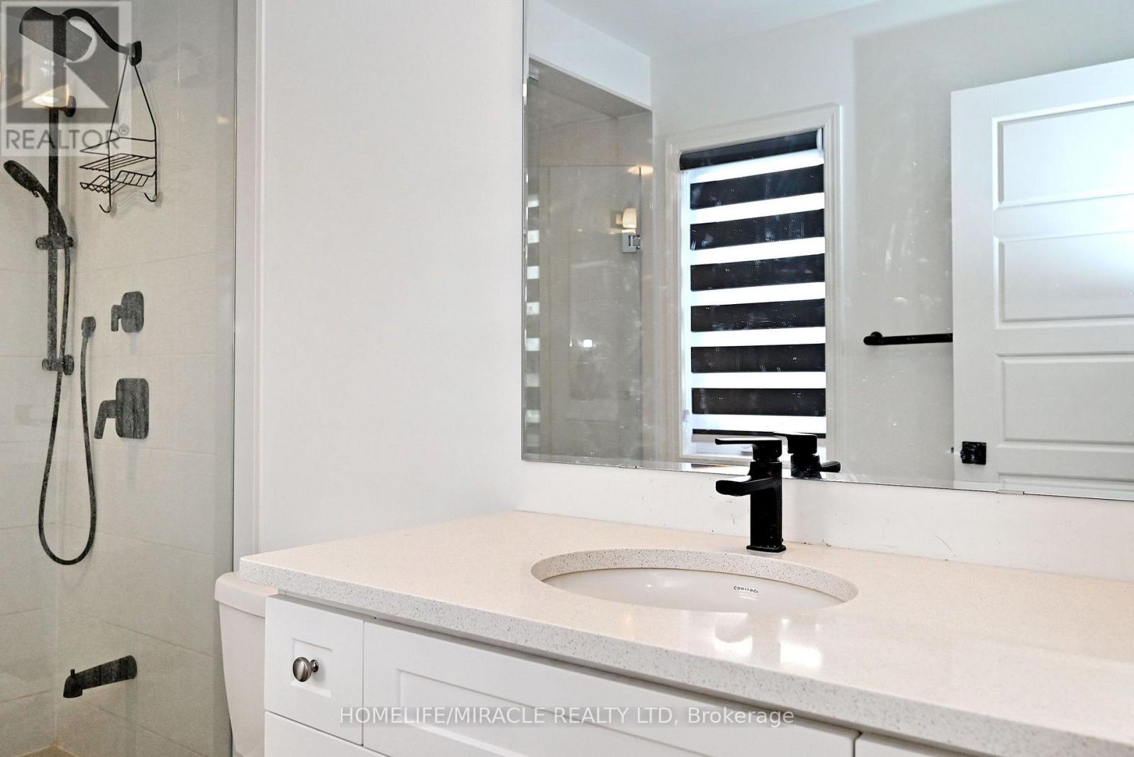 689 Mika Street Property Photo 34