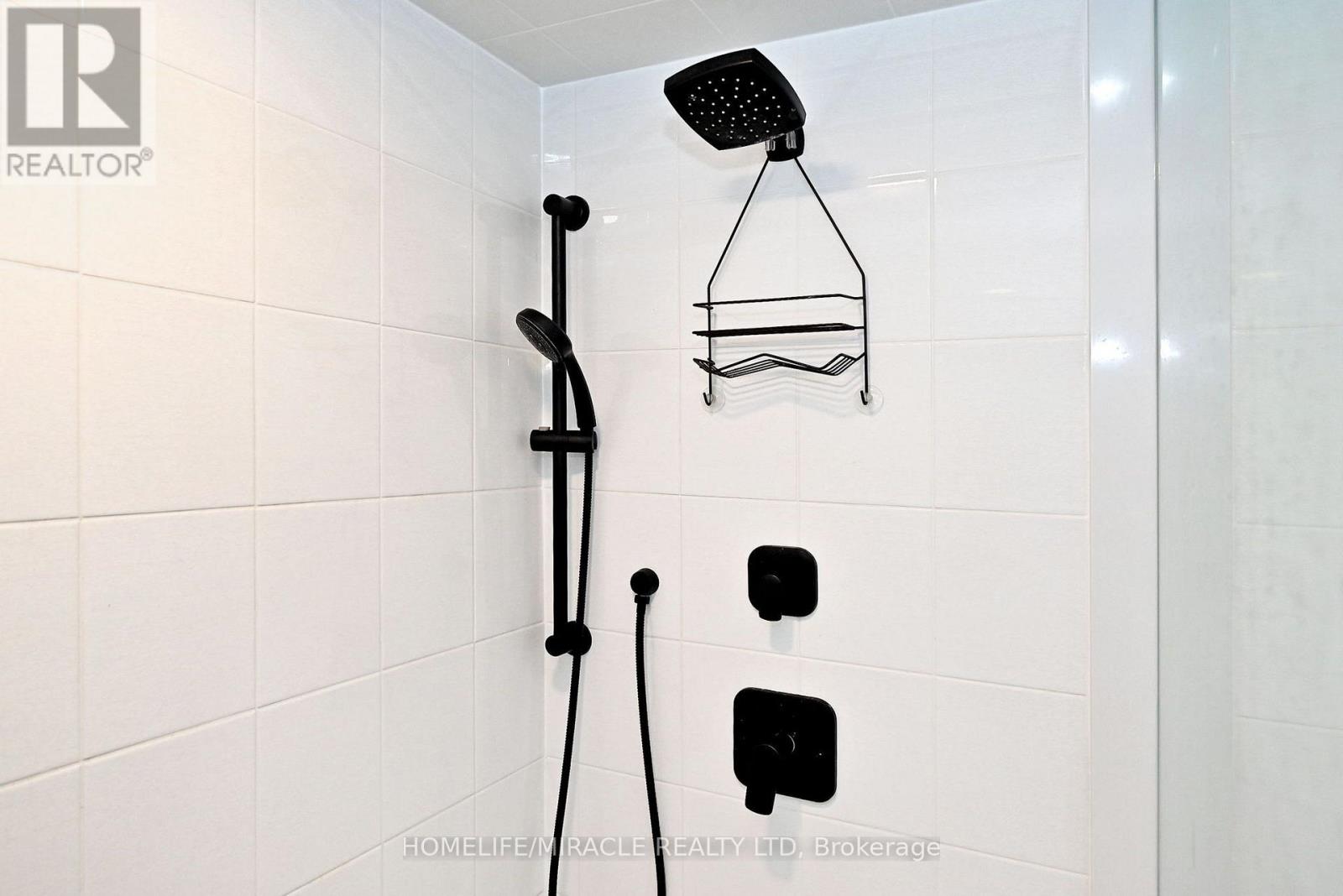 689 Mika Street Property Photo 36
