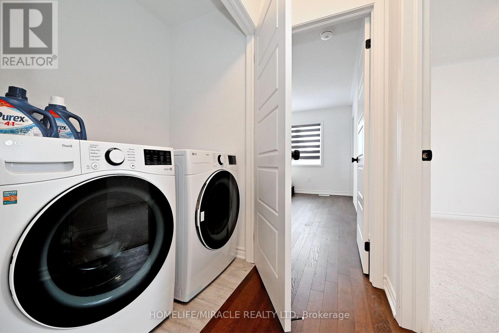 689 Mika Street Property Photo 45