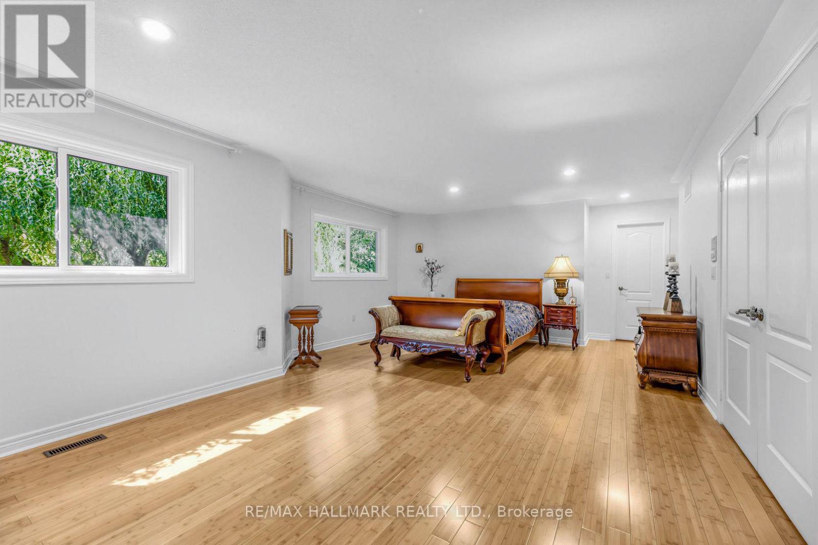 106 Larratt Lane Property Photo 24