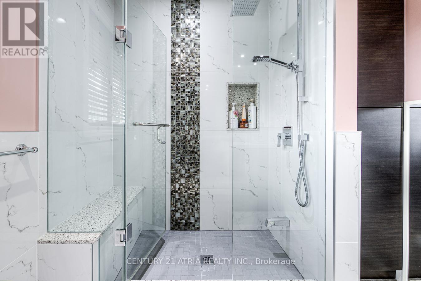 39 Chiswick Crescent Property Photo 23