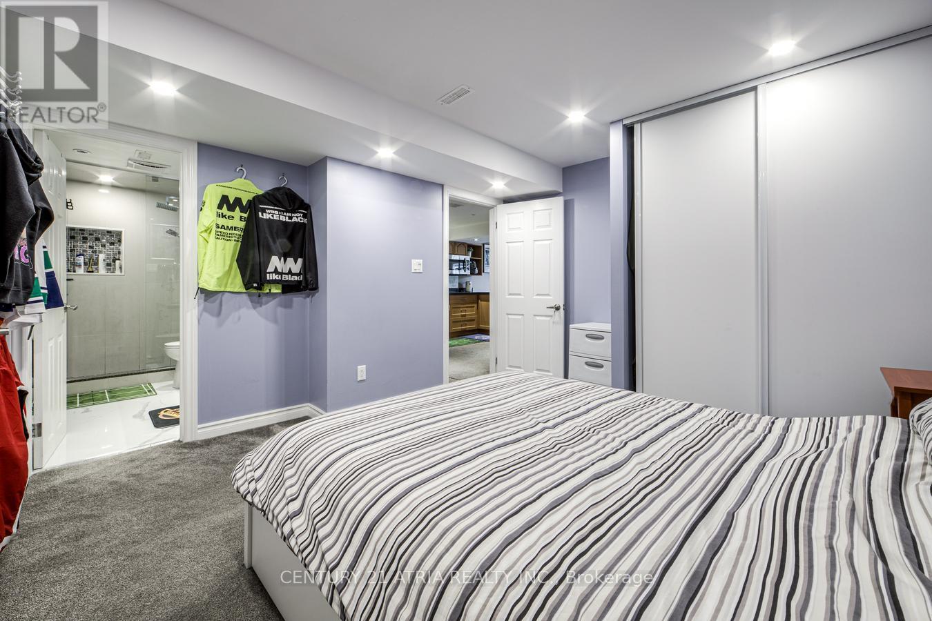 39 Chiswick Crescent Property Photo 34