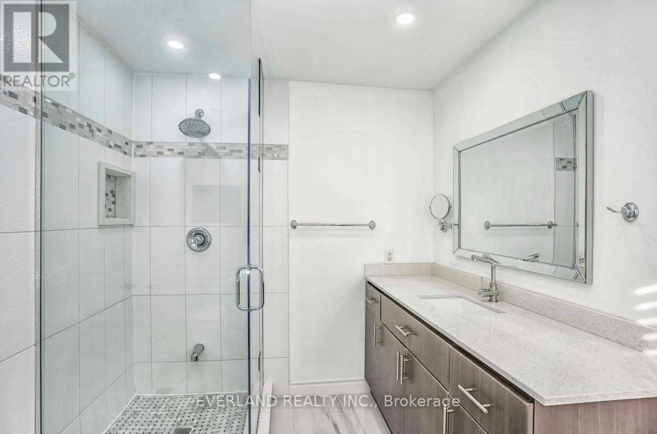 249 Yellowood Circle Property Photo 10