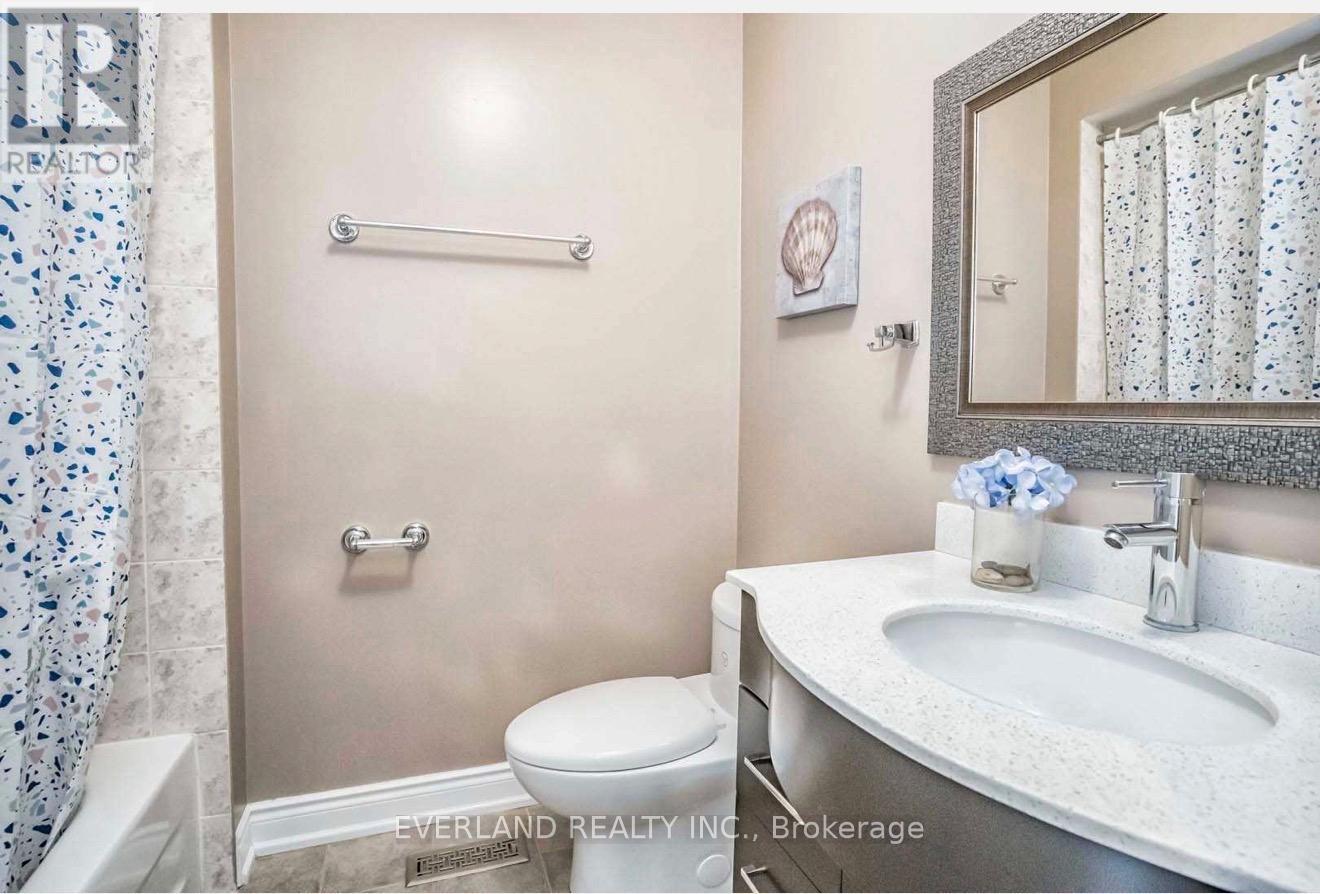 249 Yellowood Circle Property Photo 13