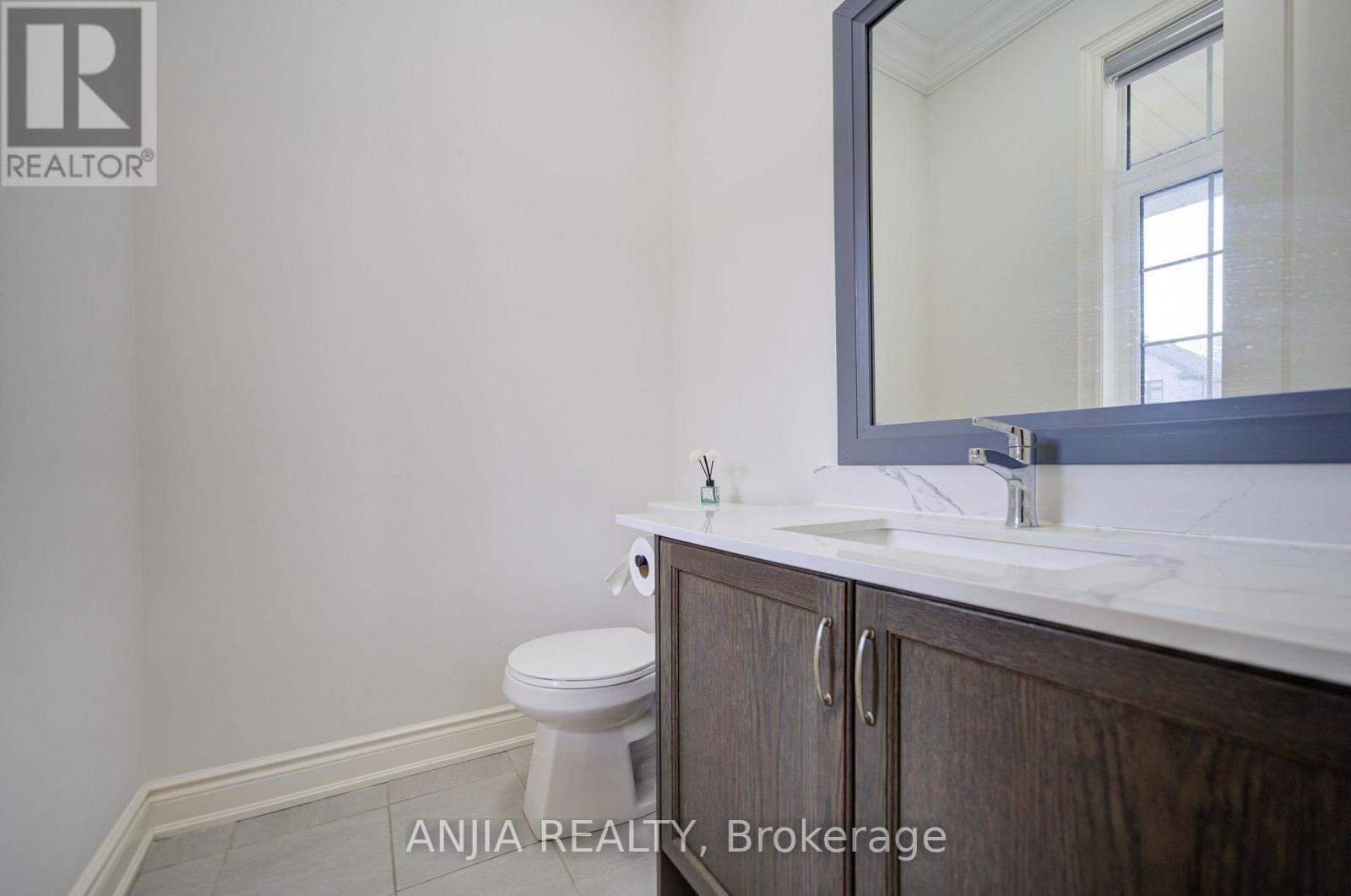 57 Betty May Crescent Property Photo 6